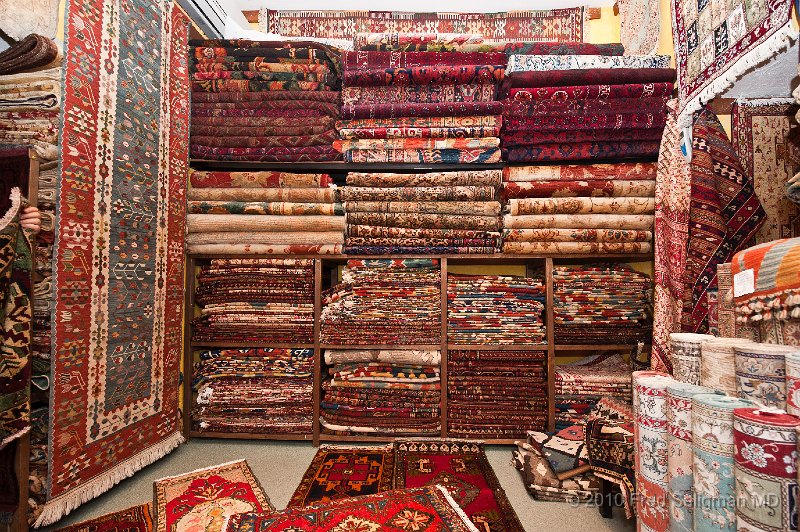 20100402_121651 D3.jpg - Carpet shop at Grand Bazaar